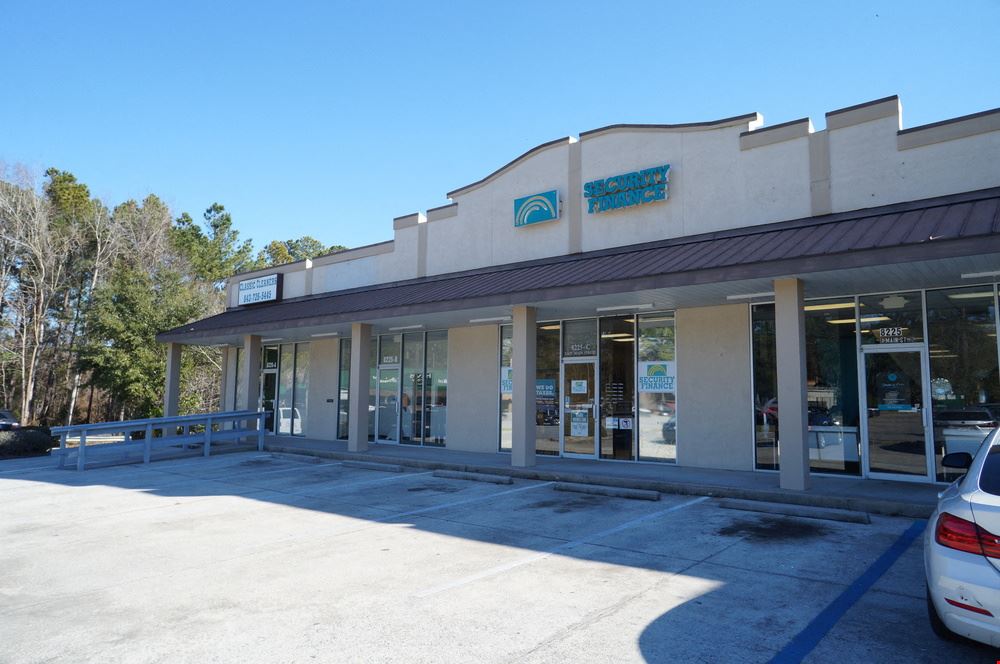 8225 Main Street