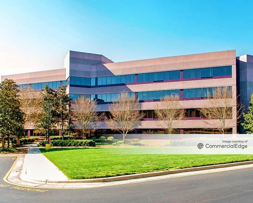 Regency Lakeview - 11000 Regency Pkwy