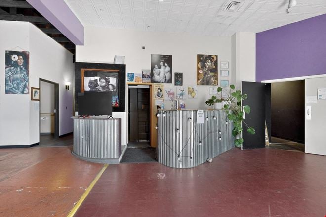 $87 Per Square Foot in Nob Hill Retail and Showroom