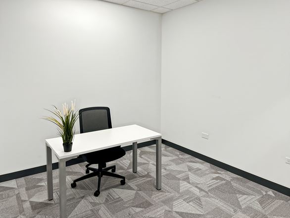 Spaces - Buffalo Grove - Busch Parkway