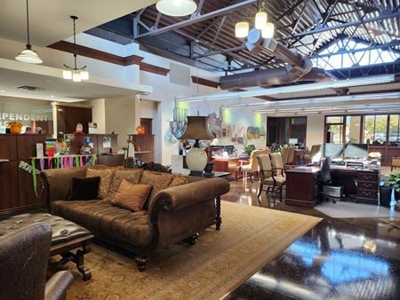 Retail space for Sale at 1002 Texan Trail in Grapevine