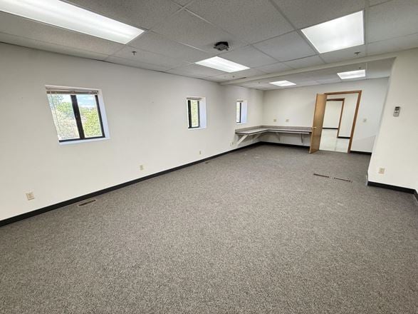418 8th St SE Loveland B10-B11