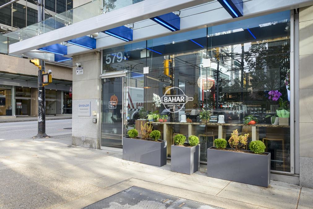 555 Robson Street 555 Robson Street