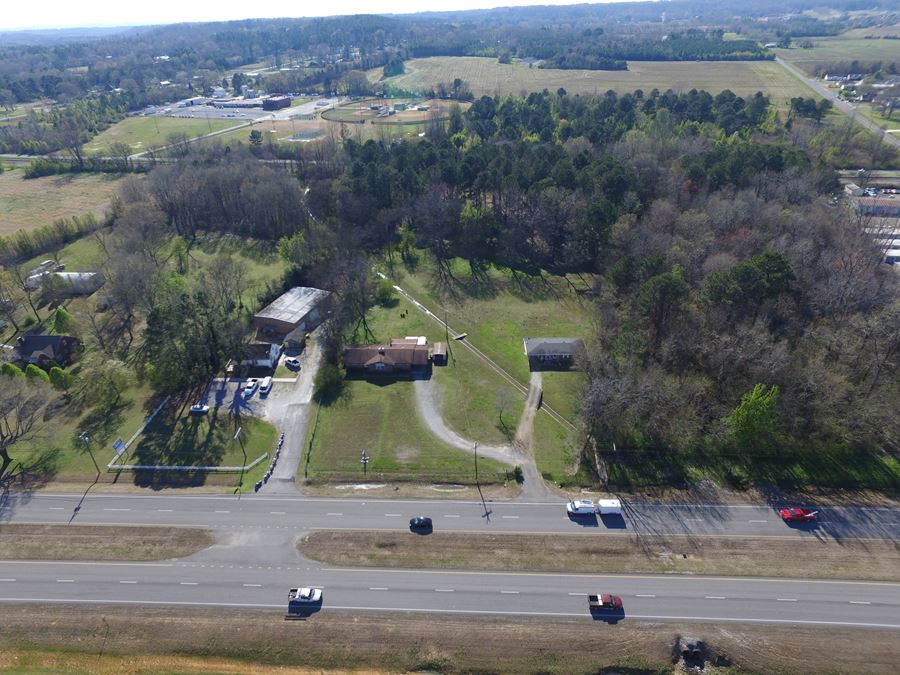 Development Acreage on Hwy 31