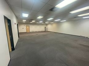 +/-17,360-27,811 SF For Lease Flex/Industrial w/Internal Dock - Hughes Airport Center