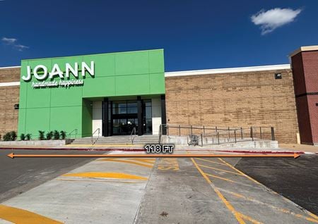 Retail space for Rent at 10007 East 71st Street in Tulsa