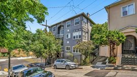 1000 E 33rd St, Oakland, CA 94610