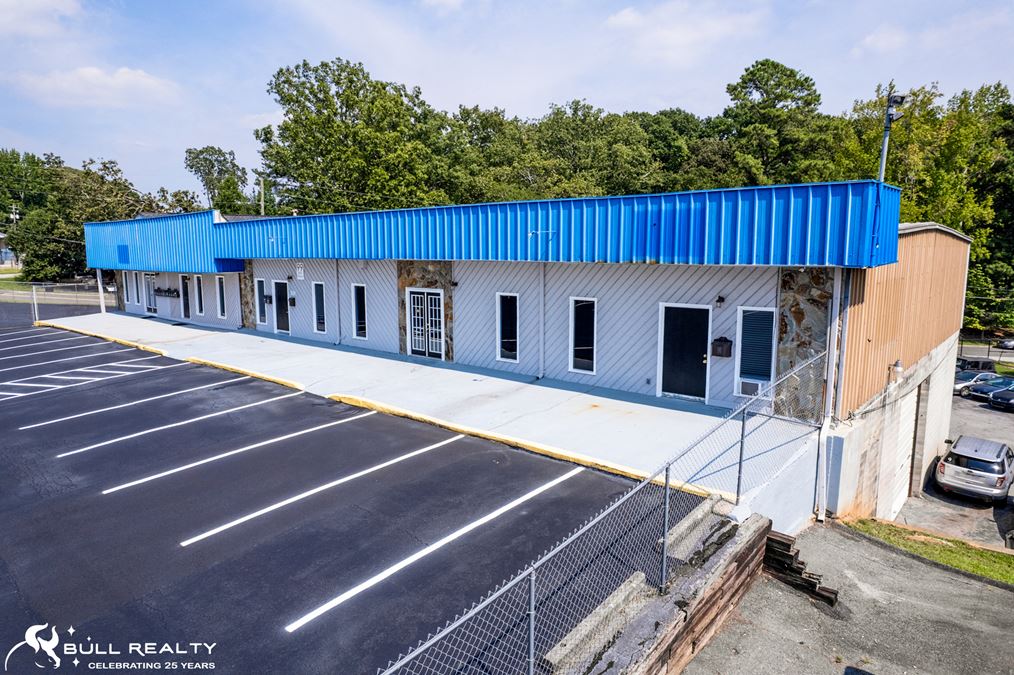 Flex-Industrial Building For Sale | ± 14,164 SF