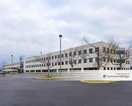 Photo of commercial space at 100 College Road West in Princeton