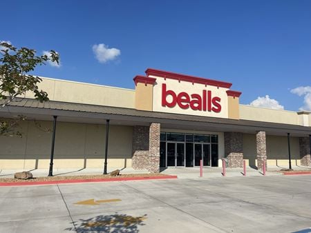 Retail space for Rent at 6433 LA-182 in Morgan City