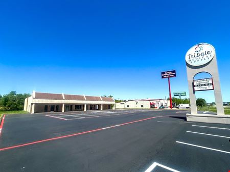 Retail space for Rent at 1118 Interstate 30 in Greenville