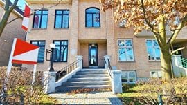 92 Centrepointe Drive #LL