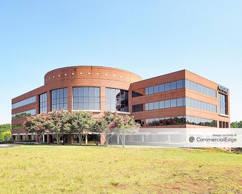 Oak Hill Business Park - Live Oak