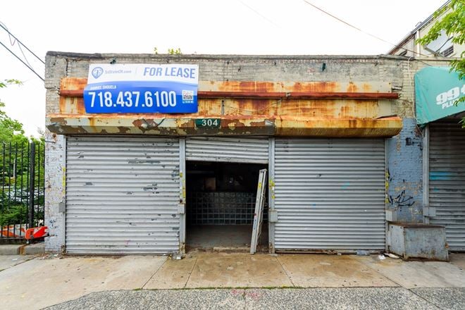 500 - 1,000 SF | 534 Sutter Avenue | East New York Vented Retail Spaces with Glass Frontage for Lease