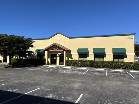 Photo of commercial space at 10970 S. Cleveland Avenue in Fort Myers