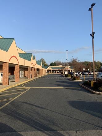 Shoppes at Easton