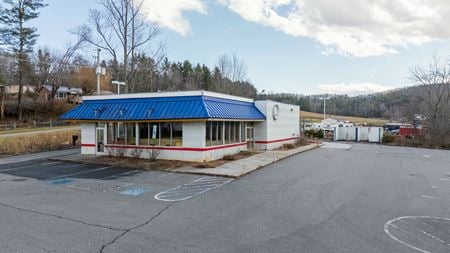 Retail space for Sale at 14109 S 226 Hwy in Spruce Pine