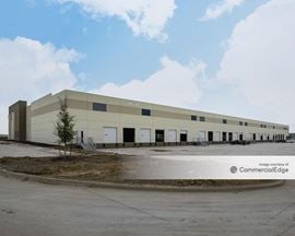 Everman Trade Center - Building B & D