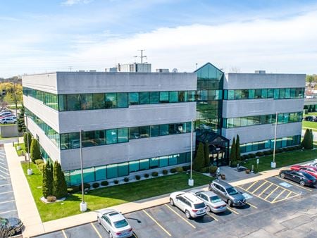 Office space for Rent at 1560 Wall Street in Naperville