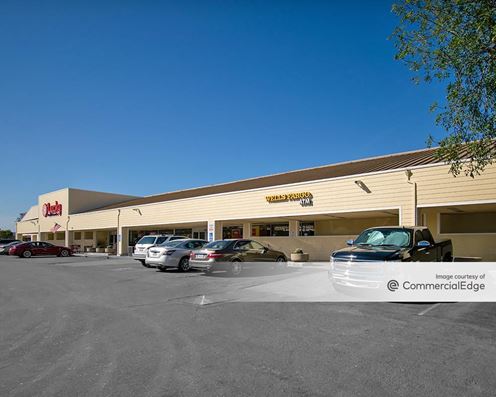 Edgewater Place Shopping Center
