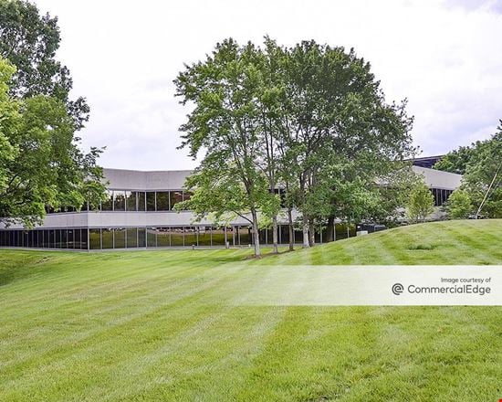 Brentwood Commons I & II