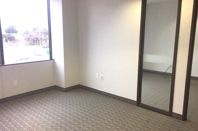 Workstyle Flexible Spaces - 4101 McEwen