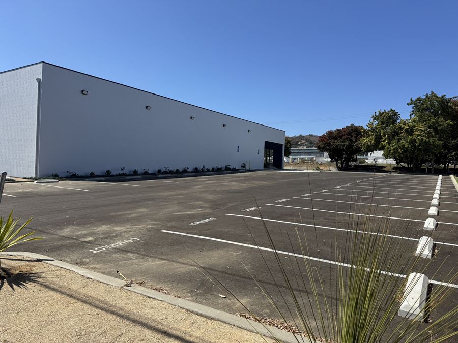 1350 E Thompson Blvd