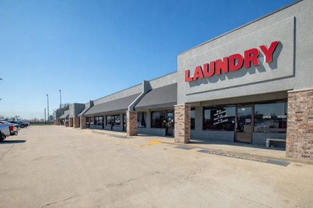 Retail space for Sale at 3361 Fehling Road in Granite City
