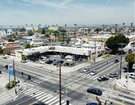 Angel's Plaza