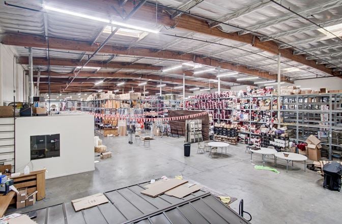 11400 Downey Ave
