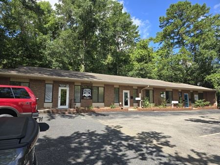 Photo of commercial space at 2732 Capital Circle Northeast in Tallahassee