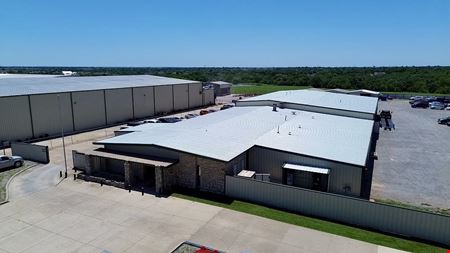 Photo of commercial space at 213 S Sunnylane Rd in Moore