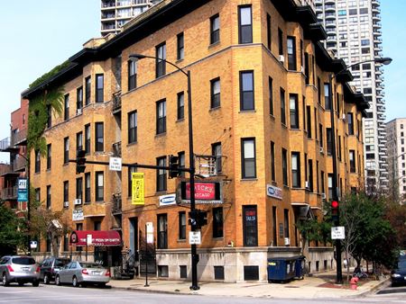 Photo of commercial space at 1916 North Lincoln Park West in Chicago