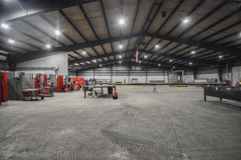 +/- 40,000 Sf Warehouse