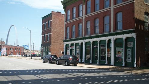 904 S 4th Street