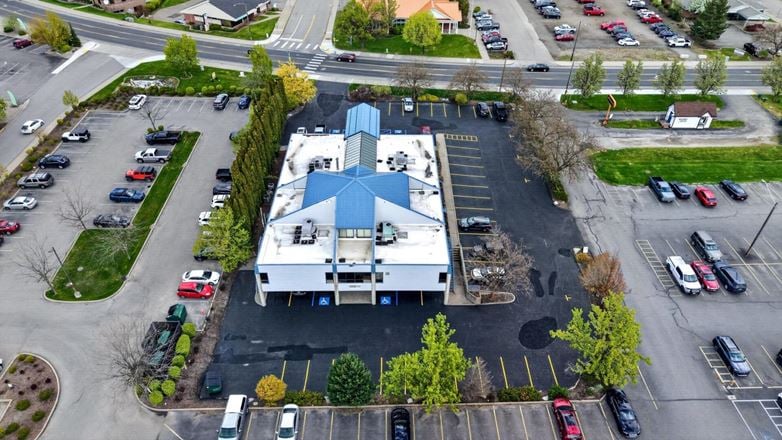 950 W. Ironwood Dr. #5