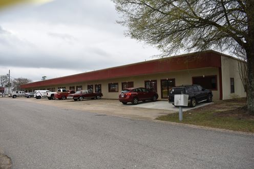 2312 Wall St. Millbrook, AL - 1,250 SF heated & cooled