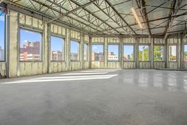 525 NW 11th Street / 11th & Dewey
