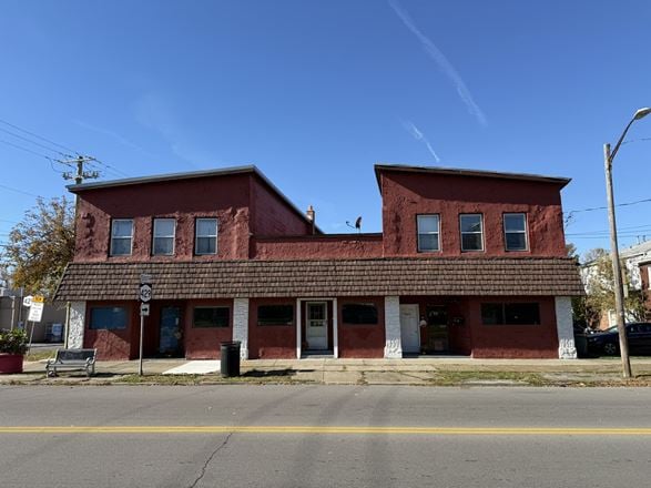 500 Oliver St