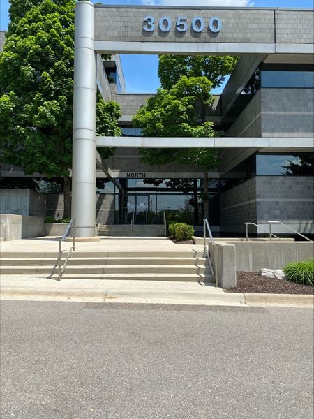 Office space for Rent at 30500 Northwestern Highway Ste 500 in Farmington Hills