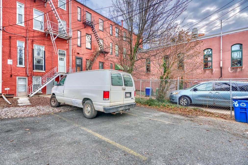 2106 Saint Paul St, 21218