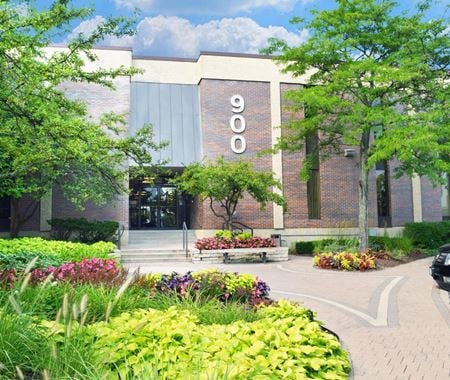 Office space for Rent at 900-910 Skokie Blvd. in Northbrook