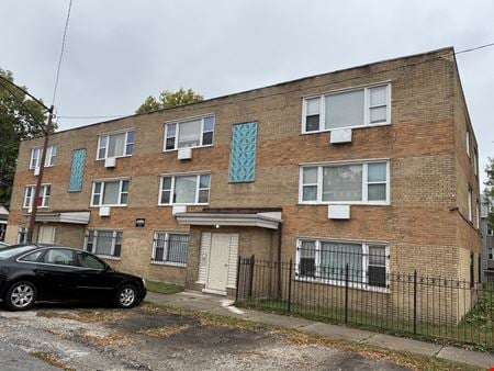 Multi-Family space for Sale at 8956 S. ESCANABA AVE in Chicago