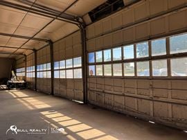 ±5,000 SF Auto-Service Garage For Sale