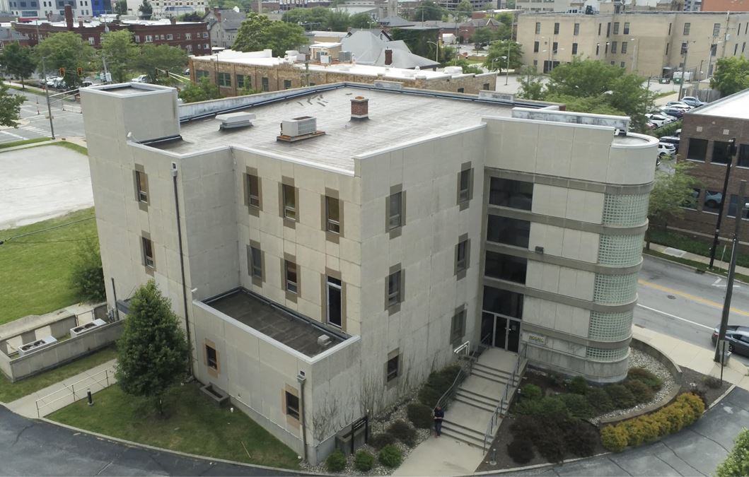One Canal Place