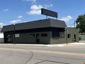 22102 John R Rd