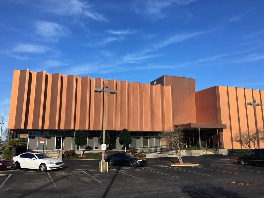 4141 Veterans Boulevard