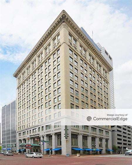 Photo of commercial space at 10 West Market Street in Indianapolis