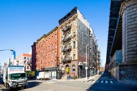 125 Madison St