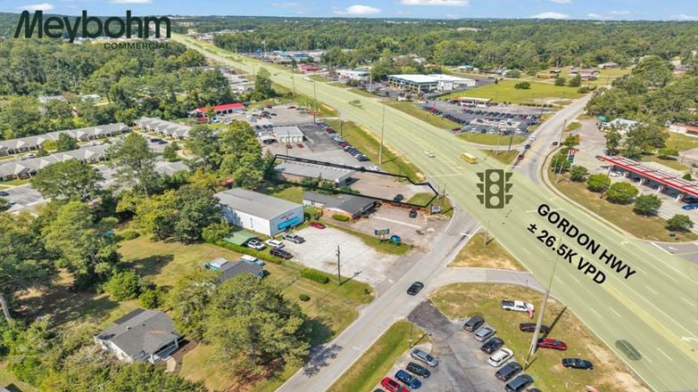 Retail/Warehouse Commercial Building